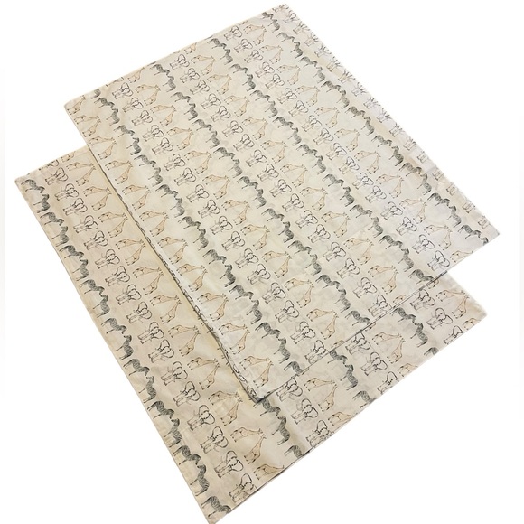 Restoration Hardware Baby&Child WATERCOLOR SAFARI ANIMAL PRINT (2) PILLOWCASES - Picture 4 of 9
